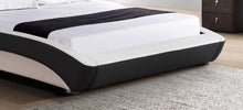Load image into Gallery viewer, Greatime B2401 Modern Platform Bed (More Colors Available)