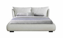 Load image into Gallery viewer, Greatime B2406 contemporary Bed (More Colors Available)